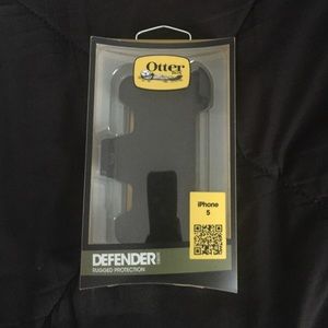 iPhone 5 otter box clip