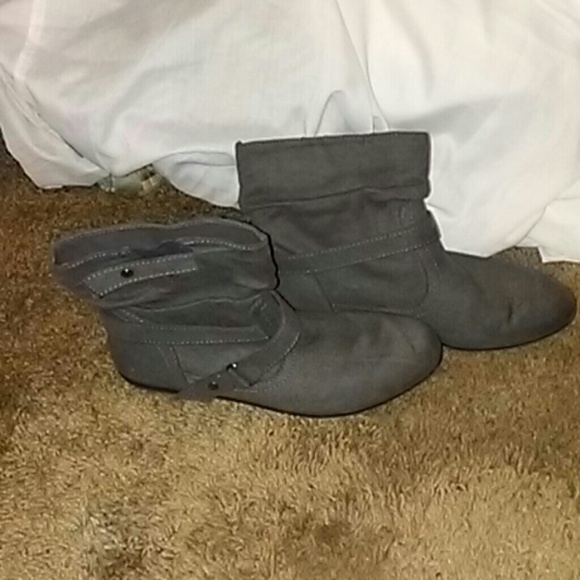 Womens short boots