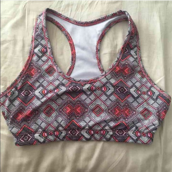 Sports bra