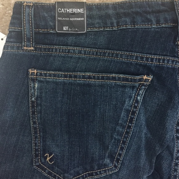 Catherine Relaxed Boyfriend Jeans - Picture 3 of 4