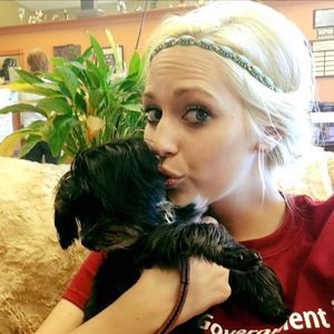 Meet your Posher, Amy