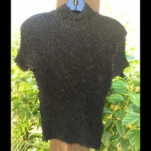 Issey Mikake black top