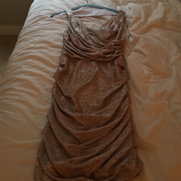 Express champagne shimmery dress - Picture 1 of 2
