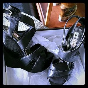 Bebe wedges