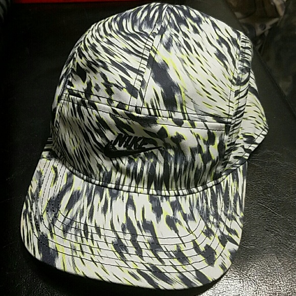 Nike hat