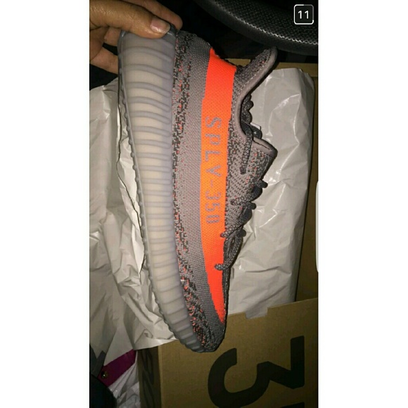Other - Yeezy V2 Beluga