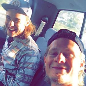 Meet your Posher, Isaac