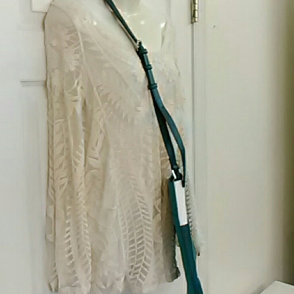 ๐HP!!๐ NWT Vera Bradley leather crossbody - Picture 6 of 7