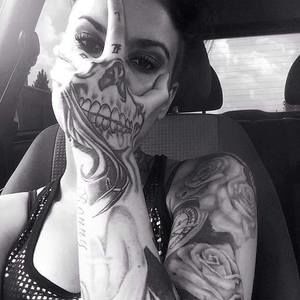 Meet your Posher, Teyaune