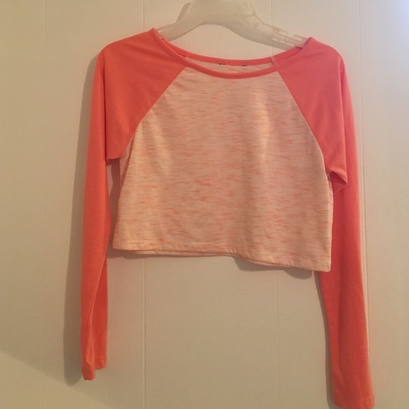 Long sleeve Crop top