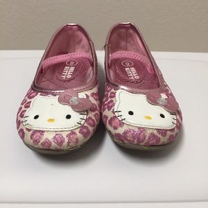 Hello kitty flats