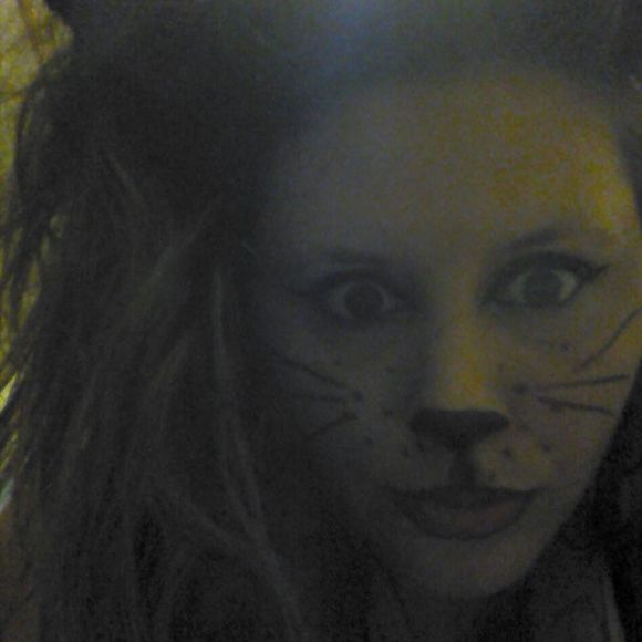 Meet your Posher, Melissa - Picture 1 of 1