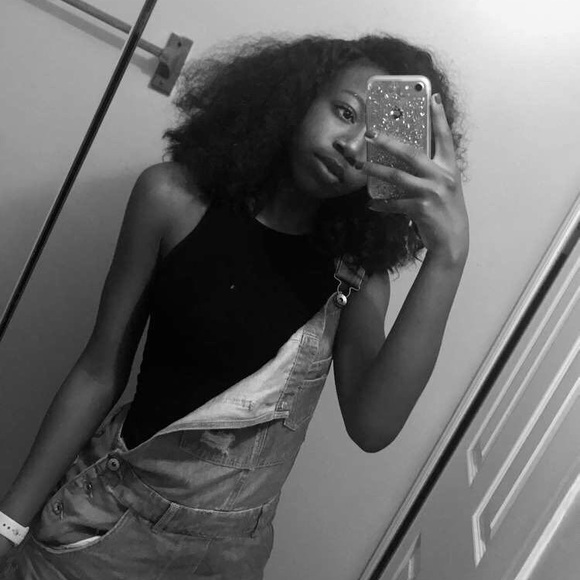 Meet your Posher, Nekeyah - Picture 2 of 5