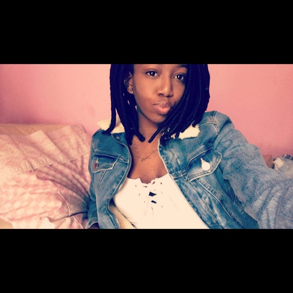 Meet your Posher, Nekeyah - Picture 3 of 5