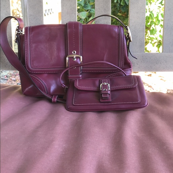 Coach purse and matching wallet