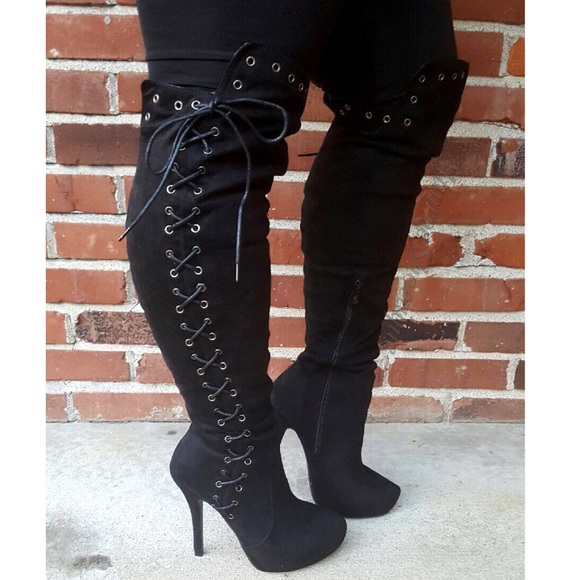Black Trim Accent Over The Knee Platform Boots - Picture 3 of 3