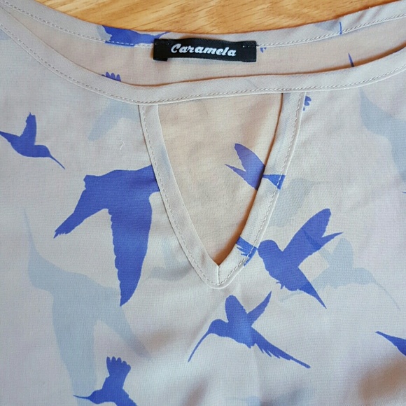 ADORABLE Beautiful Blouse - Picture 4 of 4