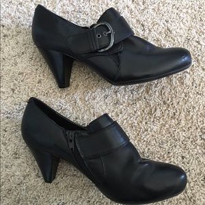 White mountain black booties