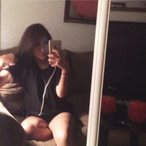 Meet your Posher, Isabel