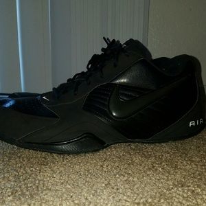 Nike Air Baseline Low