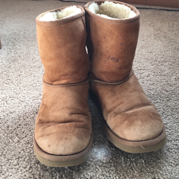 UGGs