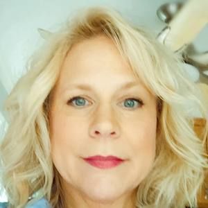 Meet your Posher, Marion