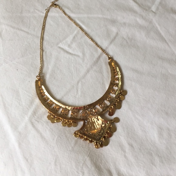 Statement necklace - Picture 3 of 3