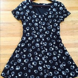 Black & White Floral Button Dress
