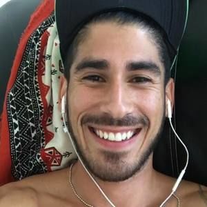 Meet your Posher, Evan