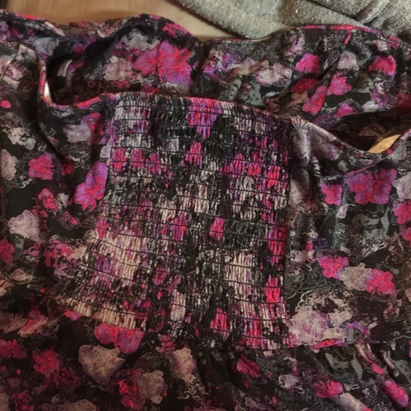 Dress - Picture 4 of 4