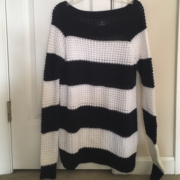 American Eagle tunic sweater