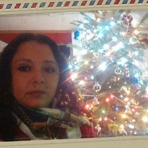 Meet your Posher, Esperanza