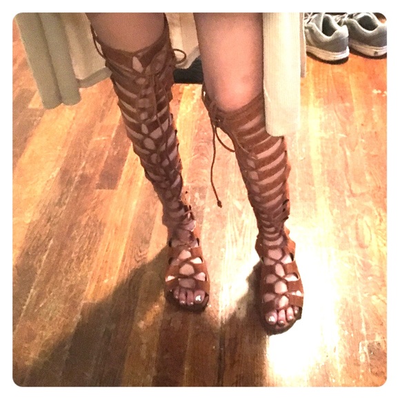 Lace Up Knee High Sandels