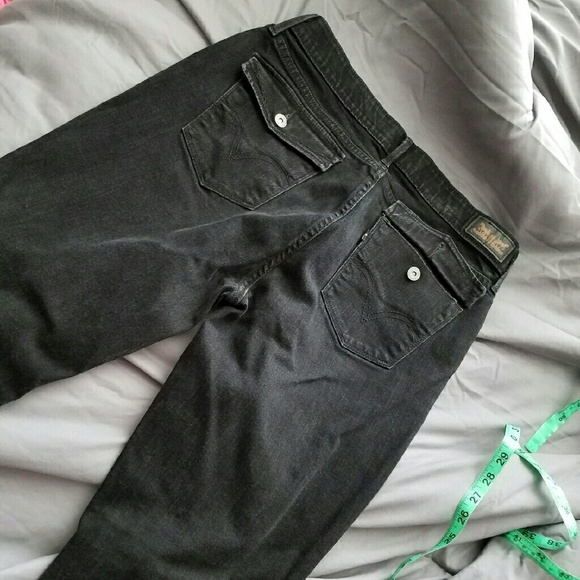 Levi's 525 straight leg perfect waist jeans