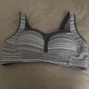 Lululemon tata tamer 34 C