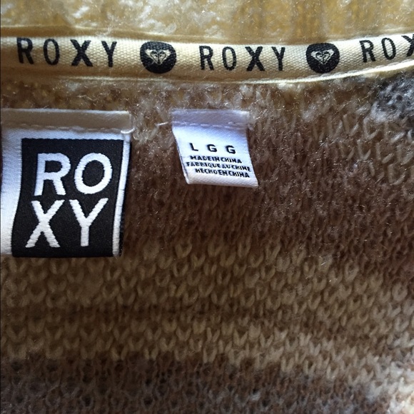 ❌SOLD❌Roxy Slouchy Tribal Sweater - Picture 3 of 3