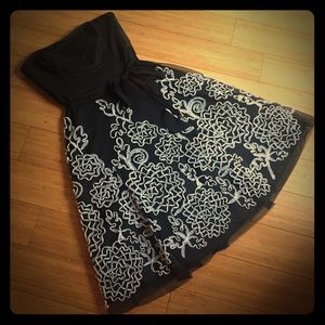 Semi-formal strapless dress