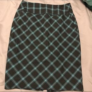 Plaid pencil skirt