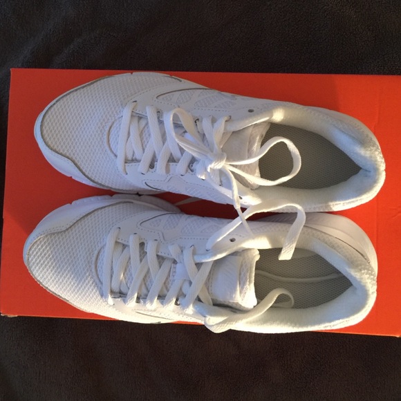 White womens Nike Downshifter