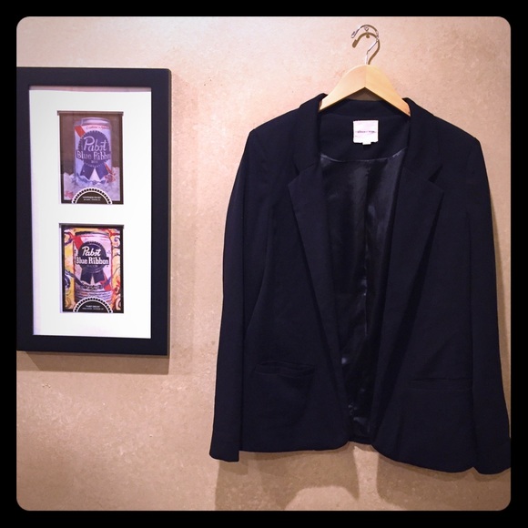 Silence & Noise <Urban Outfitters> Black Blazer