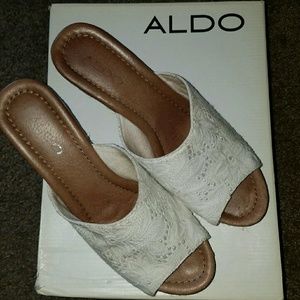 Aldo Wedges