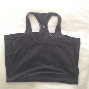 Lululemon top