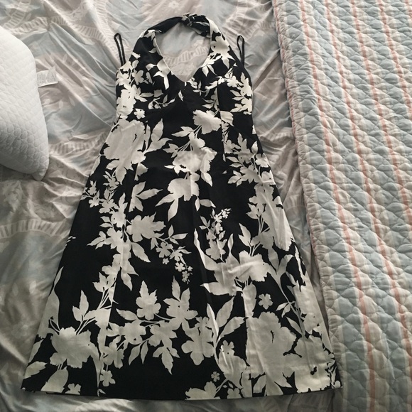 Jones New York halter dress