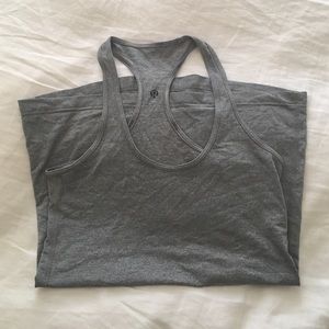 Lululemon top