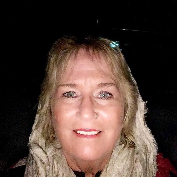 Meet your Posher, Darlene