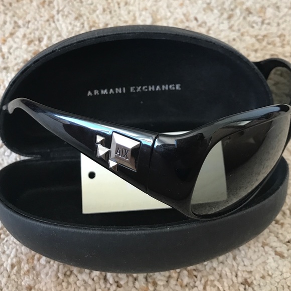 *JUST LOWERED* Armani Exchange sunglasses