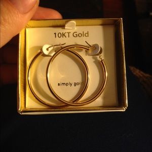 10k loop earrings