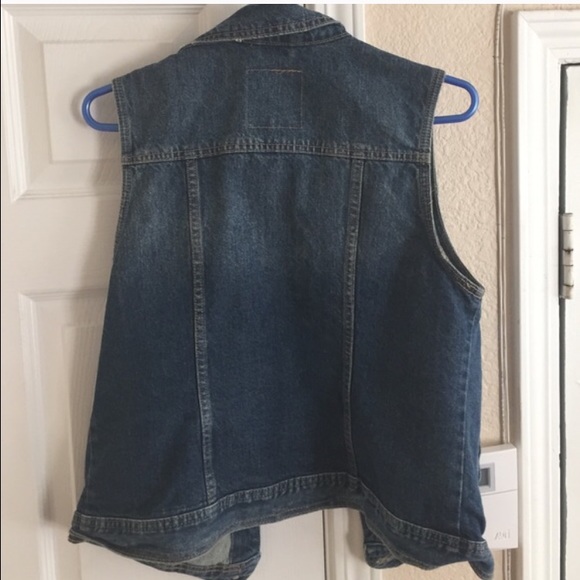 Jean Jacket - Picture 2 of 4