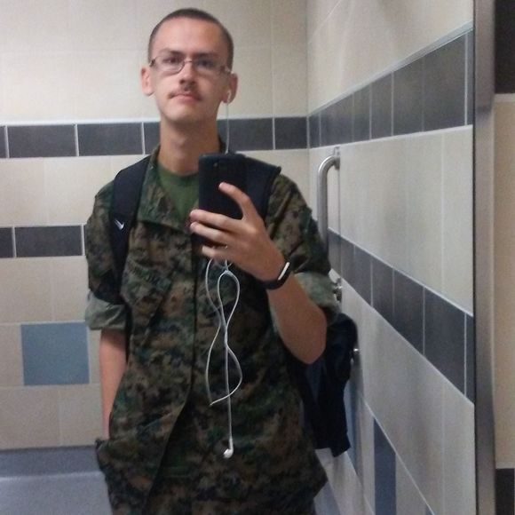 Meet your Posher, Steve