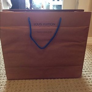 Louis Vuitton paper shopping bag
